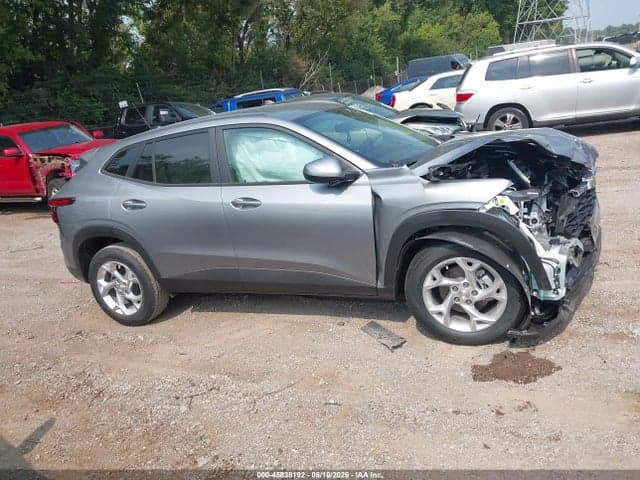 2026 CHEVROLET TRAX FWD LS 13