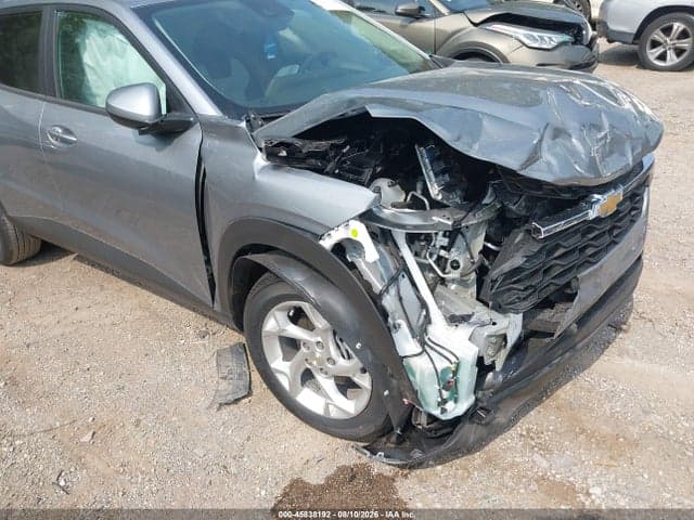 2026 CHEVROLET TRAX FWD LS 17