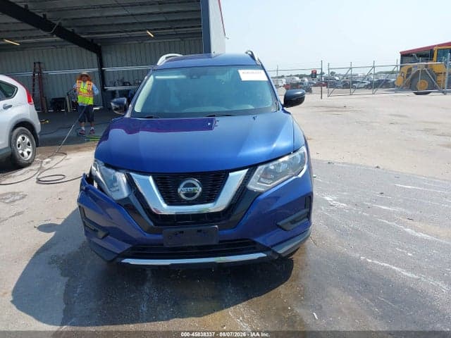 2019 NISSAN ROGUE SV 11