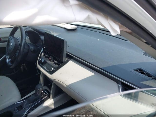 2023 TOYOTA COROLLA CROSS LE 5