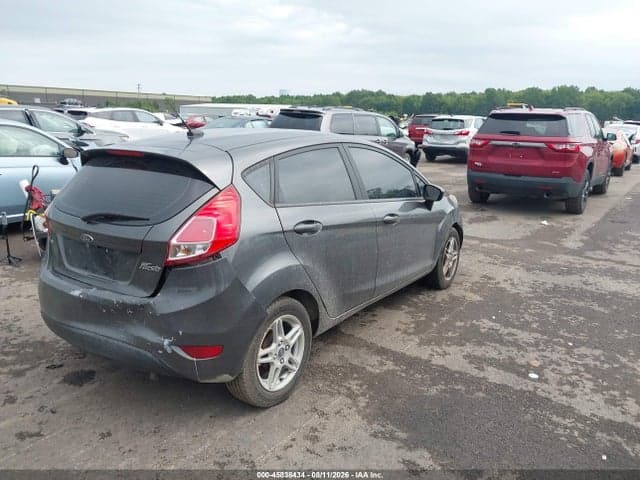 2018 FORD FIESTA SE 4
