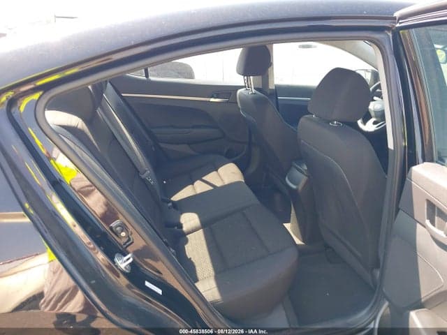 2020 HYUNDAI ELANTRA SE 8