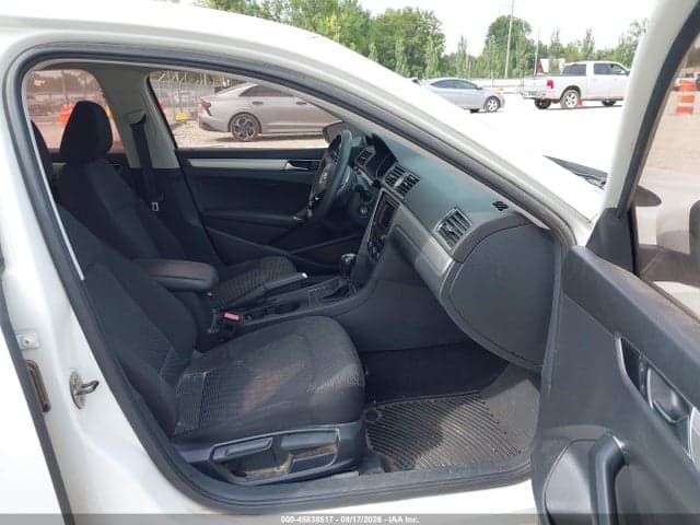 2017 VOLKSWAGEN PASSAT 1.8T SE 5