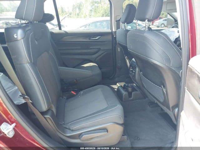 2023 JEEP GRAND CHEROKEE L LAREDO 4X2 8