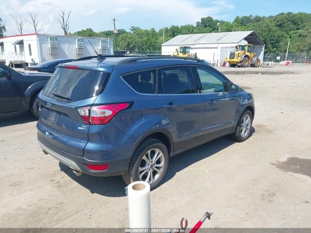 2018 FORD ESCAPE SE 4