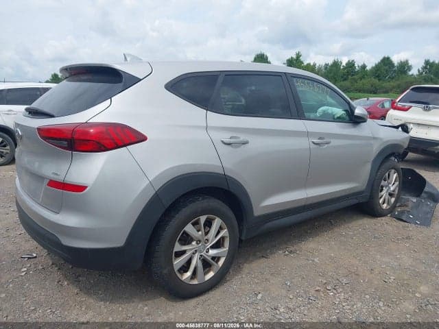 2020 HYUNDAI TUCSON SE 4