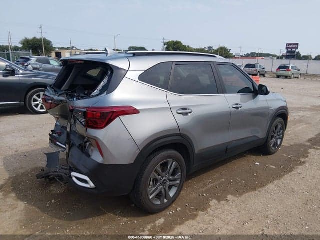 2023 KIA SELTOS S 4