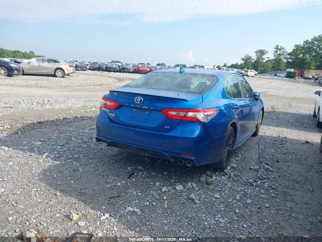 2019 TOYOTA CAMRY SE 6
