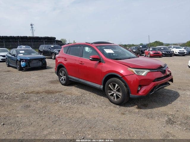 2017 TOYOTA RAV4 XLE 1