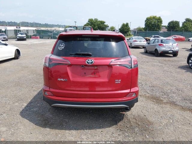 2017 TOYOTA RAV4 XLE 16