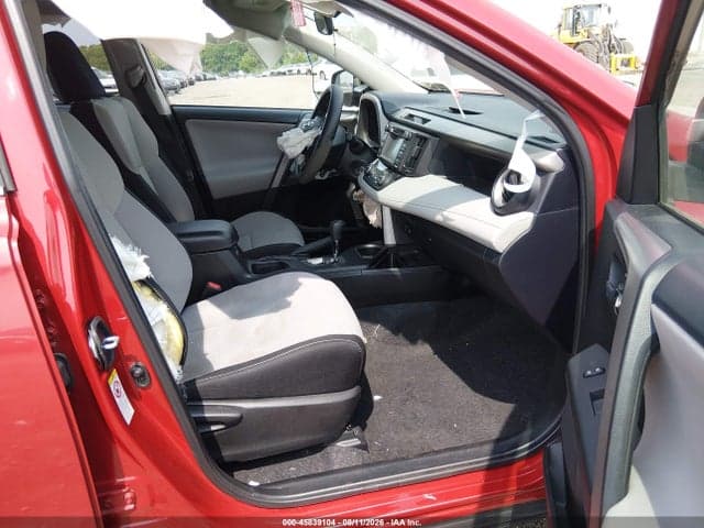 2017 TOYOTA RAV4 XLE 5