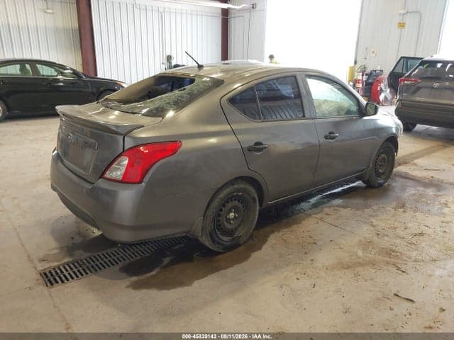2017 NISSAN VERSA 1.6 S+ 4