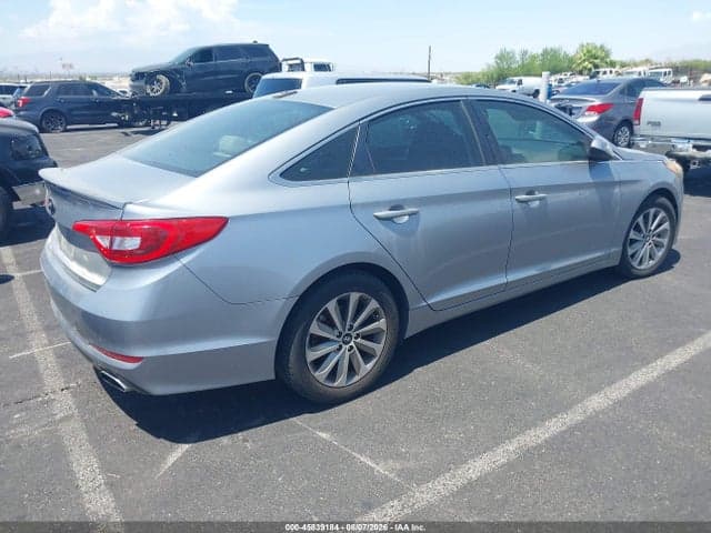 2017 HYUNDAI SONATA SE 4