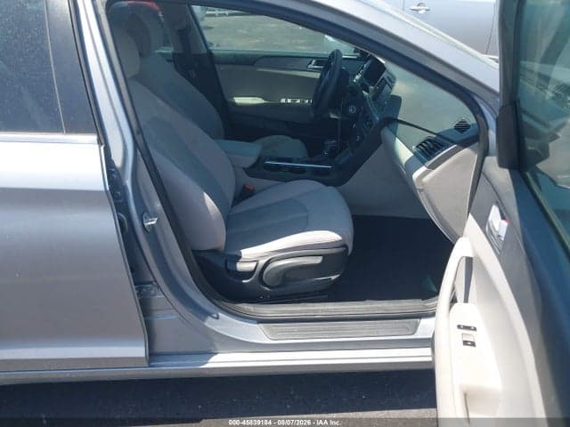2017 HYUNDAI SONATA SE 5