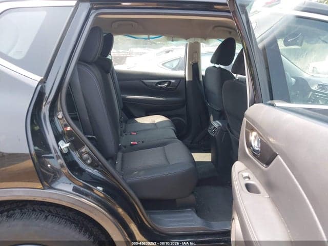 2017 NISSAN ROGUE S 8