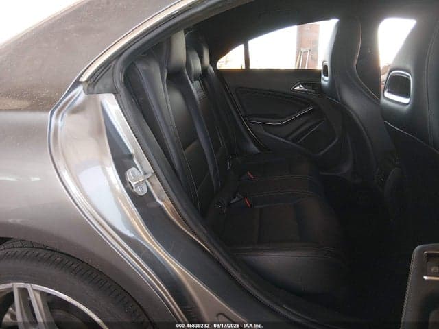 2017 MERCEDES-BENZ CLA 250 8