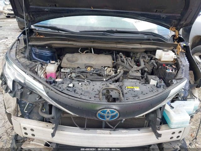 2021 TOYOTA SIENNA LE 10