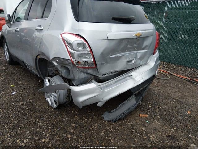 2019 CHEVROLET TRAX LT 6