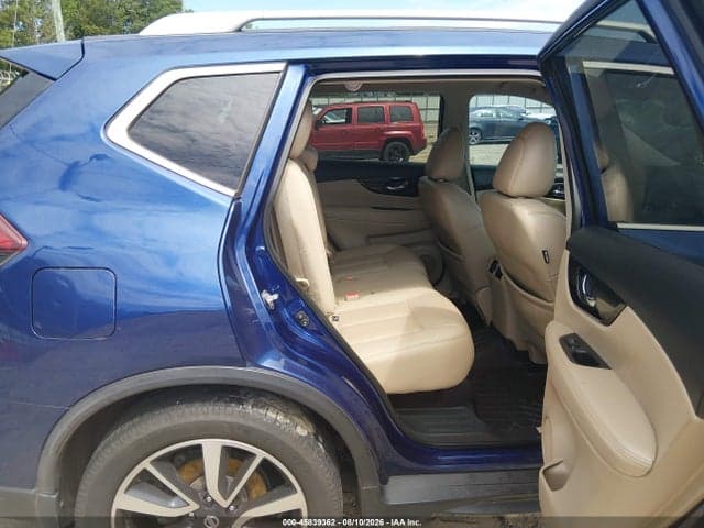 2019 NISSAN ROGUE SL 8