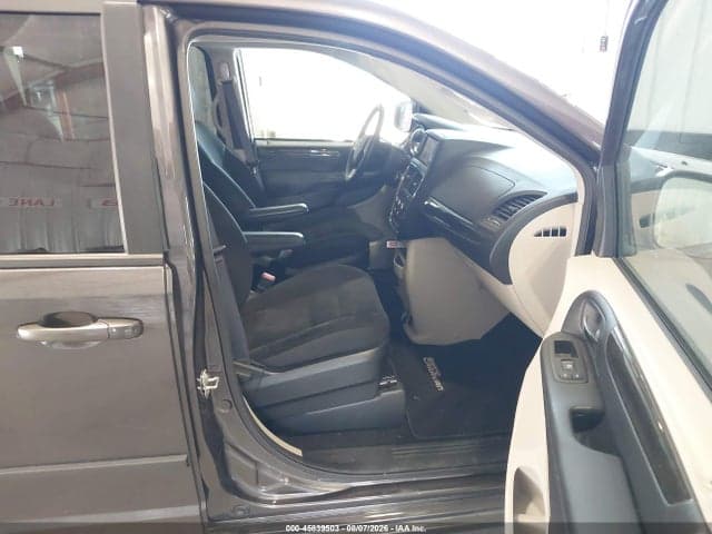 2017 DODGE GRAND CARAVAN SE 5