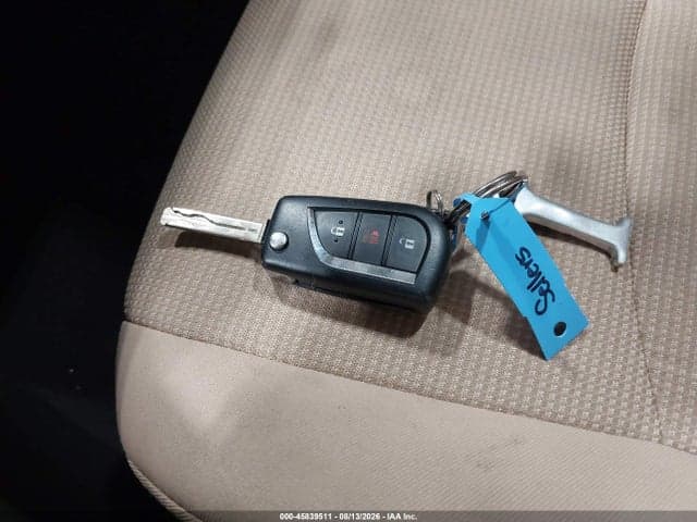 2019 TOYOTA RAV4 LE 11