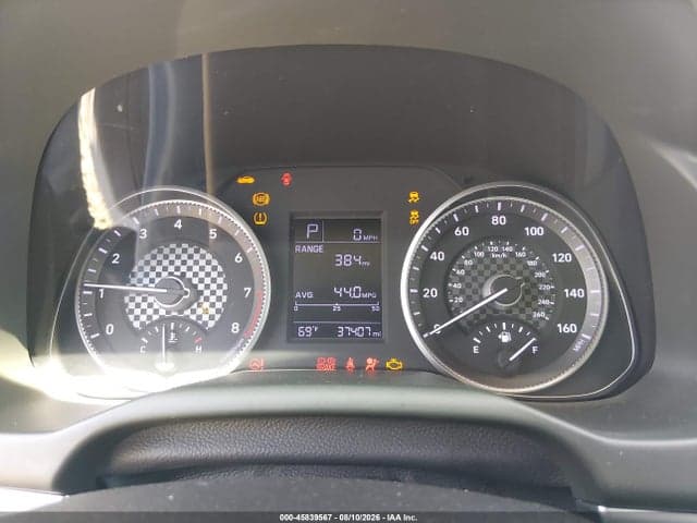 2019 HYUNDAI ELANTRA SE 7