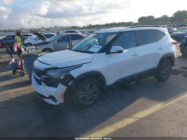 2022 KIA SELTOS S 2