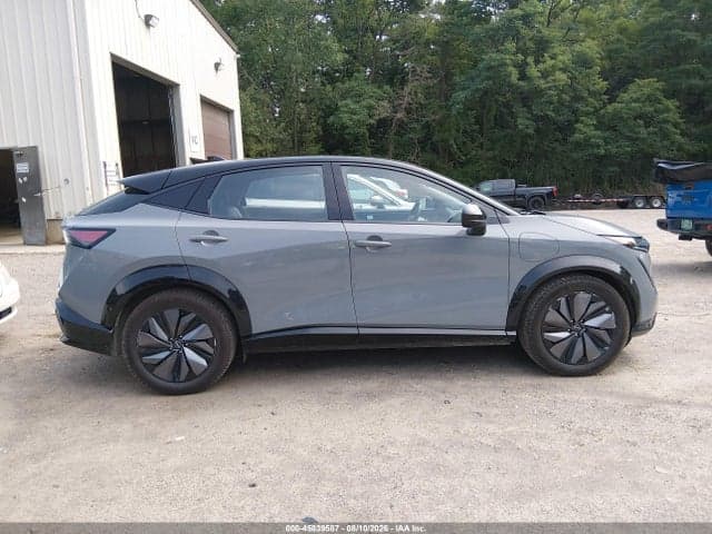 2023 NISSAN OTHER 13