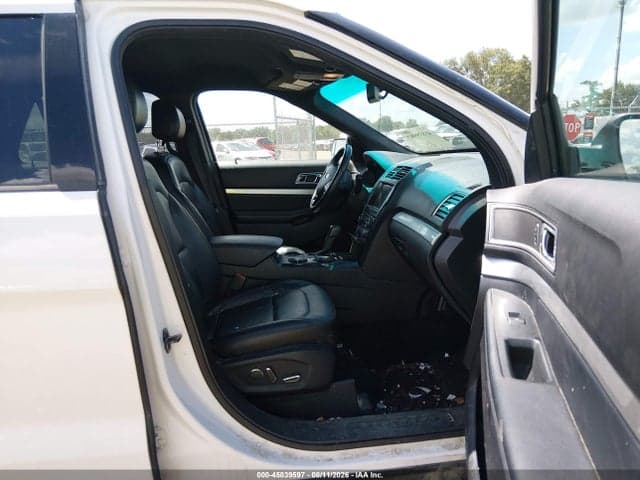 2017 FORD EXPLORER XLT 5