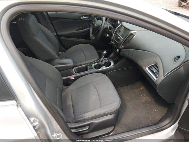 2017 CHEVROLET CRUZE LT AUTO 5