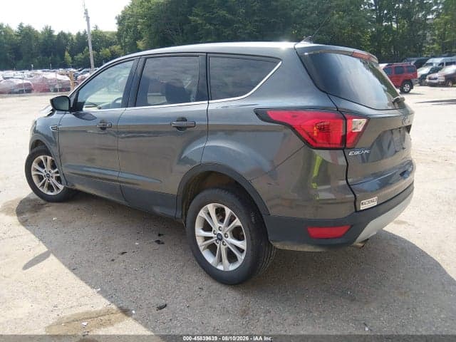 2019 FORD ESCAPE SE 3