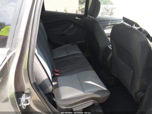 2019 FORD ESCAPE SE 8