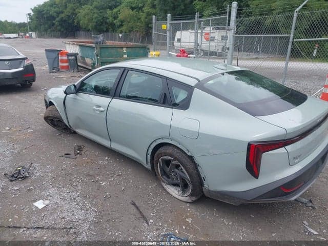 2026 KIA K4 EX 3