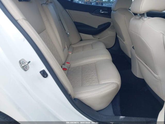 2017 NISSAN MAXIMA 3.5 PLATINUM 8