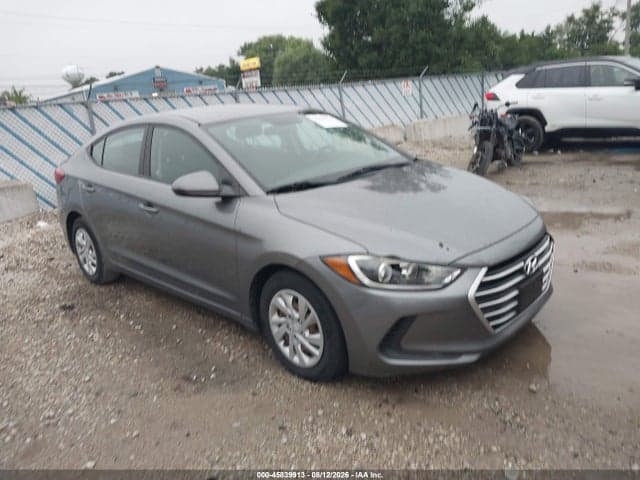 2018 HYUNDAI ELANTRA SE