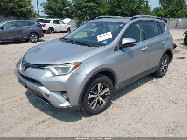 2018 TOYOTA RAV4 XLE 2