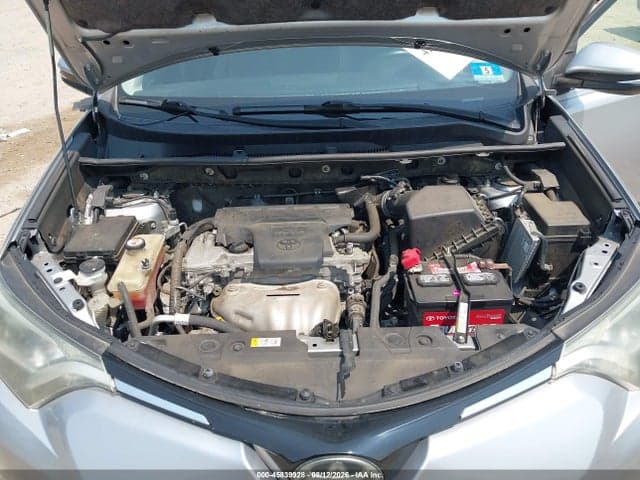 2018 TOYOTA RAV4 XLE 10