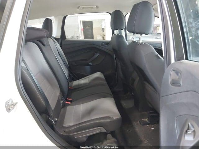 2017 FORD ESCAPE S 8