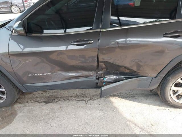 2018 JEEP CHEROKEE LATITUDE PLUS 4X4 6