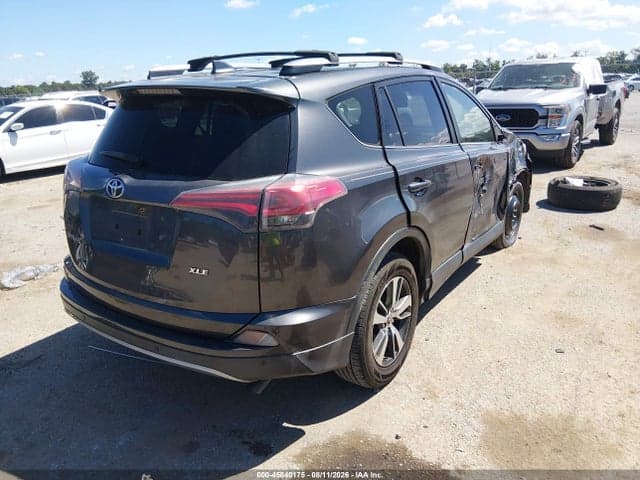2017 TOYOTA RAV4 XLE 4