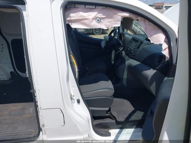 2019 NISSAN NV200 SV 5