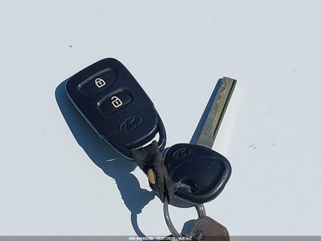 2017 HYUNDAI ACCENT SE 11