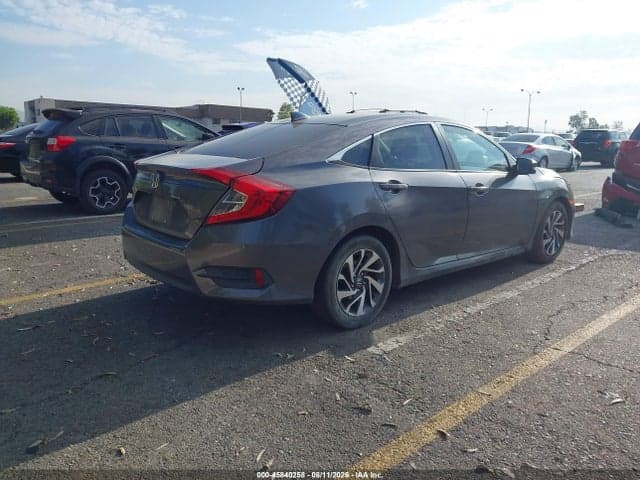 2017 HONDA CIVIC EX 3