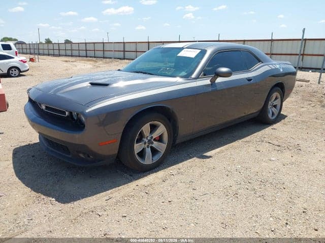 2019 DODGE CHALLENGER SXT 2