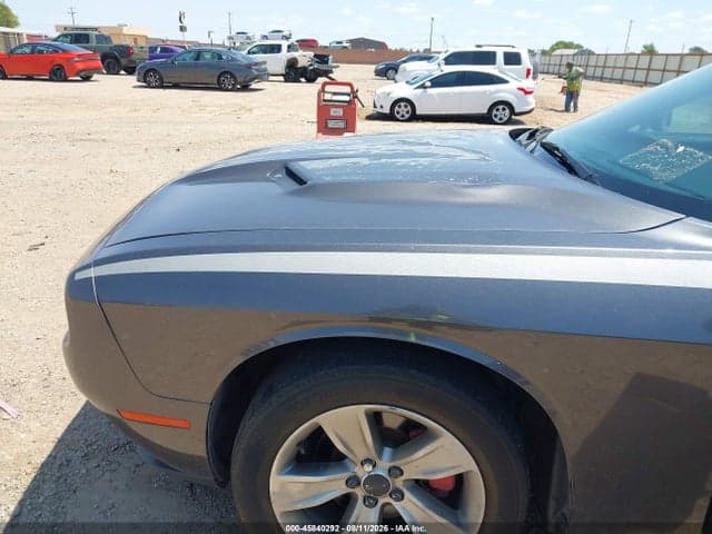 2019 DODGE CHALLENGER SXT 6