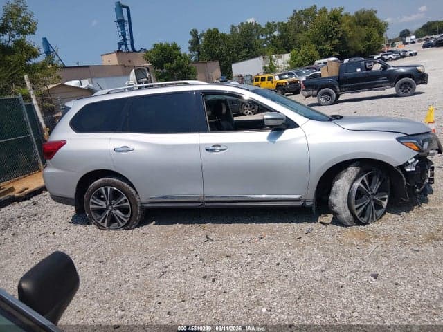 2017 NISSAN PATHFINDER PLATINUM 14