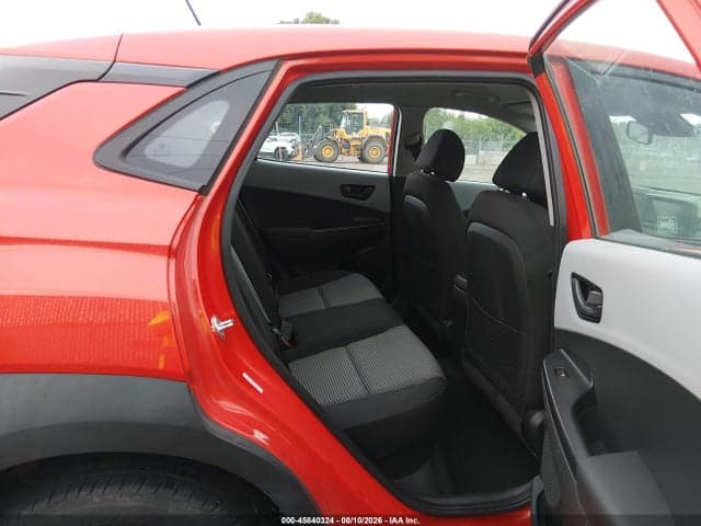 2020 HYUNDAI KONA SE 8