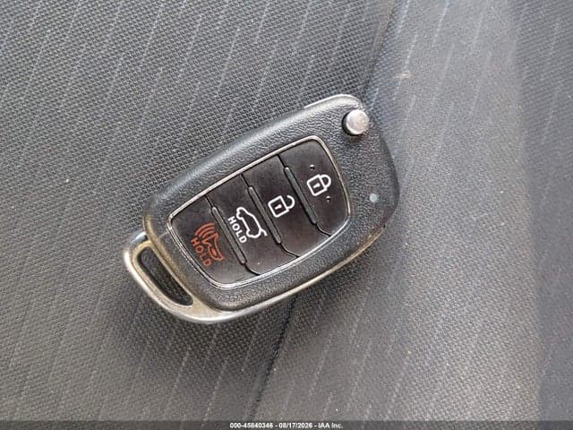 2019 HYUNDAI TUCSON SE 11