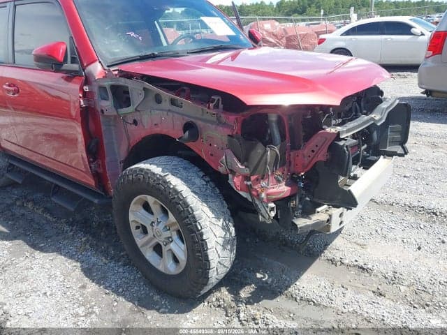 2022 TOYOTA 4RUNNER SR5 6