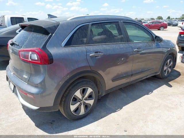 2017 KIA NIRO LX 4